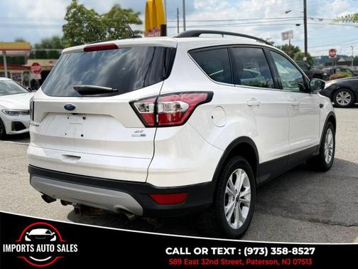 White 2018 Ford Escape SE