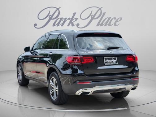 Black 2020 Mercedes-Benz GLC 300 Base