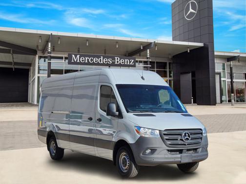 2024 Mercedes-Benz Sprinter 3500 