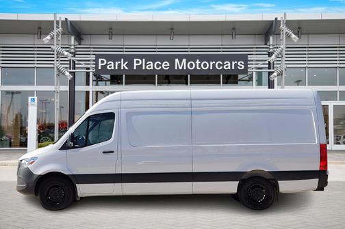 2024 Mercedes-Benz Sprinter 2500 