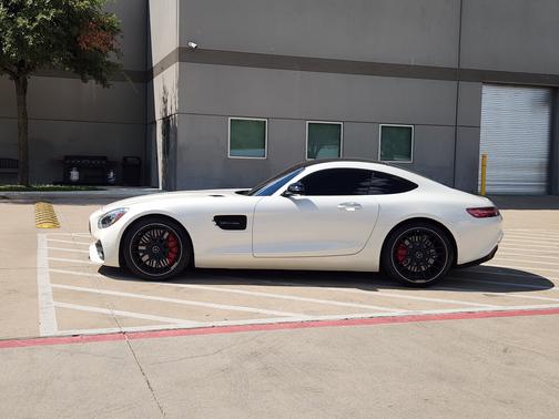 2019 Mercedes-Benz AMG GT 