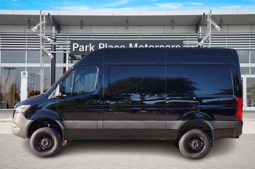 2024 Mercedes-Benz Sprinter 2500 