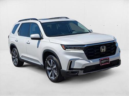 2025 Honda Pilot Touring 8-Passenger