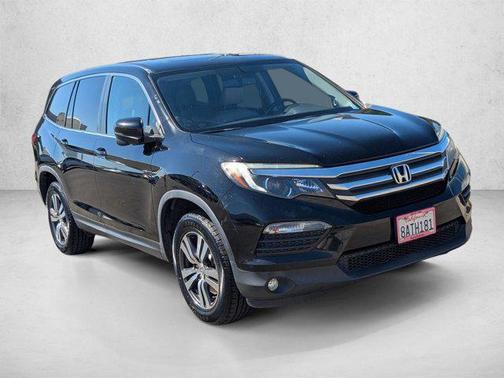 White 2017 Honda Pilot EX-L