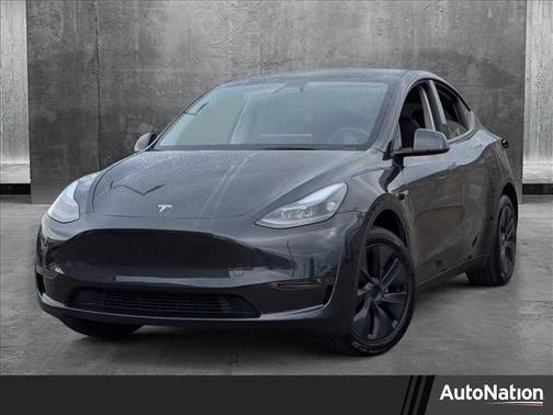 2024 Tesla Model Y RWD *Ltd Avail*