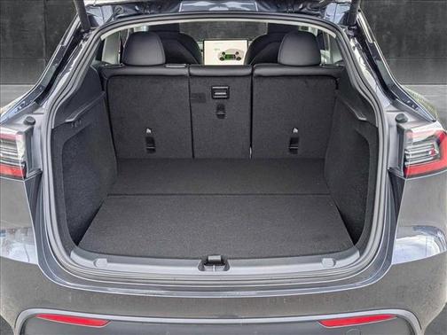 2024 Tesla Model Y RWD *Ltd Avail*