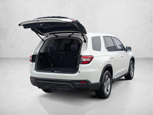 2023 Honda Pilot AWD EX-L 8 Passenger