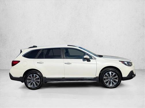 2019 Subaru Outback 2.5i Touring