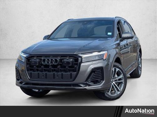 2025 Audi Q7 45 Premium Plus