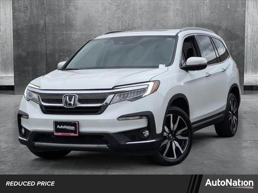 2022 Honda Pilot Touring 8-Passenger