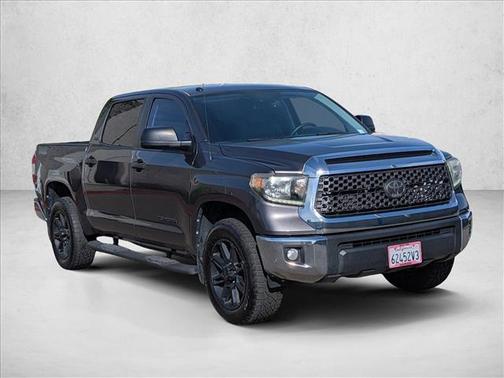 Magnetic Gray Metallic 2018 Toyota Tundra SR5