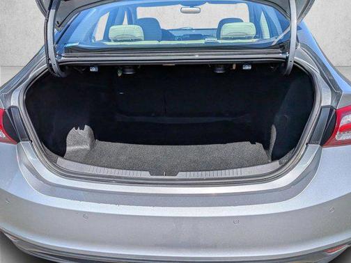 Sterling Gray Metallic 2024 Chevrolet Malibu FWD 2LT