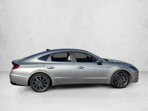 2020 Hyundai SONATA Limited