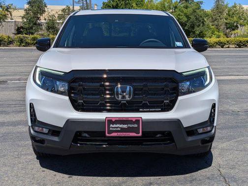 Platinum White Pearl 2026 Honda Ridgeline Black