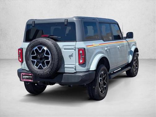 Cactus Gray 2024 Ford Bronco Outer Banks