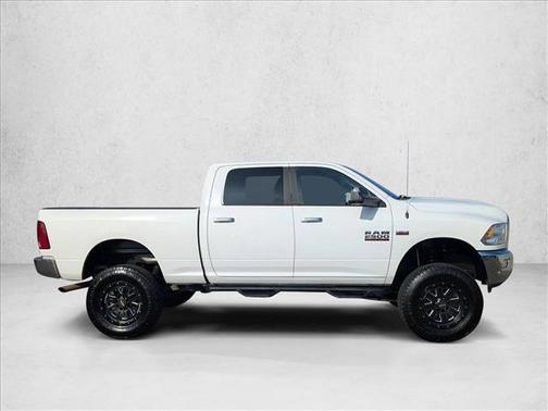 2017 RAM 2500 SLT Crew Cab 4x4 6'4' Box