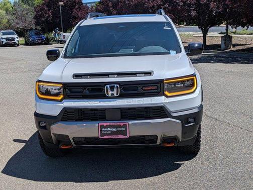 Platinum White Pearl 2026 Honda Passport AWD TrailSport