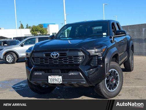 2025 Toyota Tacoma TRD Off Road