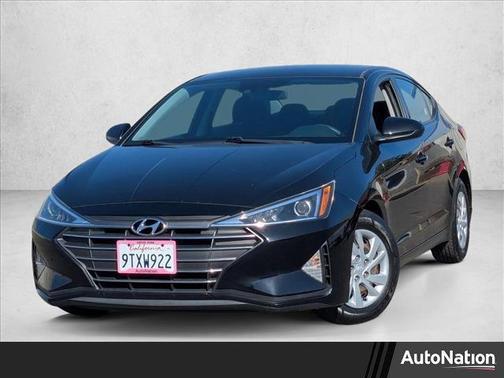 2020 Hyundai ELANTRA SE