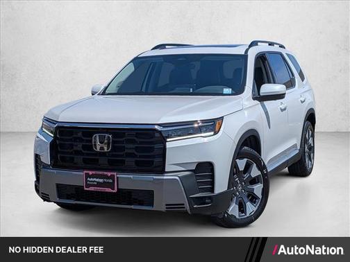 Platinum White Pearl 2026 Honda Pilot Touring 8-Passenger