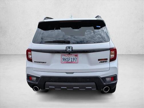 Platinum White Pearl 2023 Honda Passport AWD TrailSport