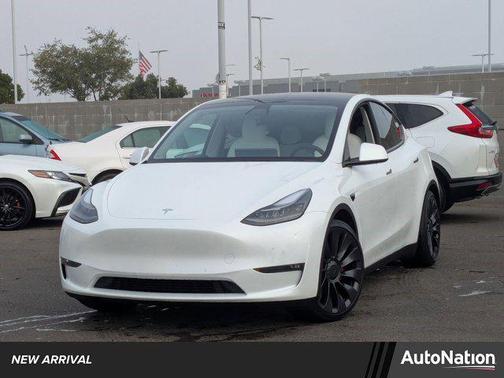 2022 Tesla Model Y Performance Dual Motor All-Wheel Drive
