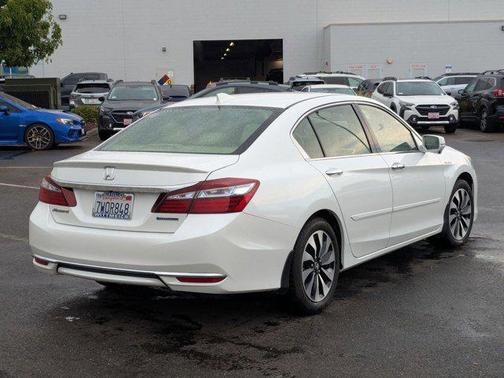 2017 Honda Accord Hybrid EX-L