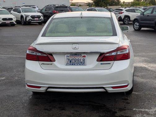 2017 Honda Accord Hybrid EX-L