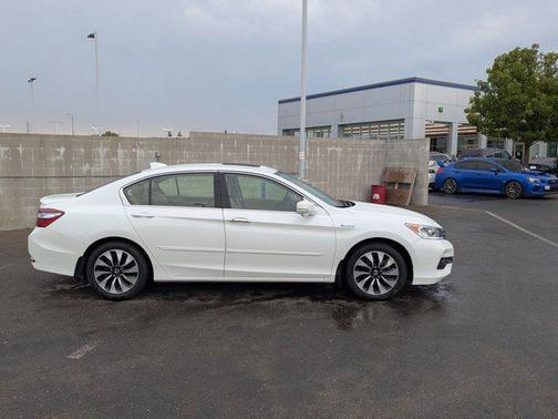 2017 Honda Accord Hybrid EX-L