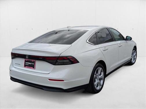 2025 Honda Accord LX 1.5T