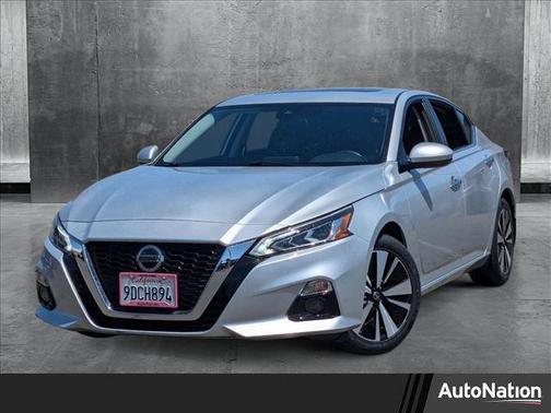 2022 Nissan Altima 2.5 SL
