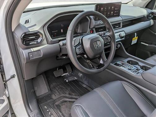 Platinum White Pearl 2026 Honda Pilot EX-L