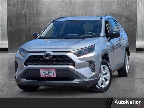 2019 Toyota RAV4 LE