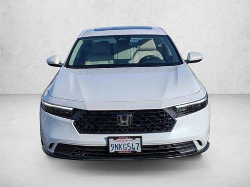 Platinum White Pearl 2024 Honda Accord EX