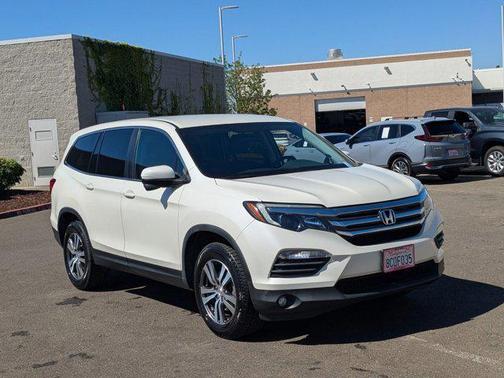 2018 Honda Pilot EX