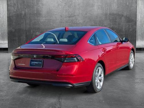 2025 Honda Accord LX 1.5T