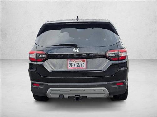 2023 Honda Pilot 2WD EX-L 8 Passenger