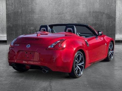2018 Nissan 370Z Touring Sport