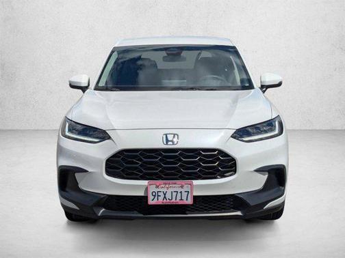 Platinum White Pearl 2023 Honda HR-V LX