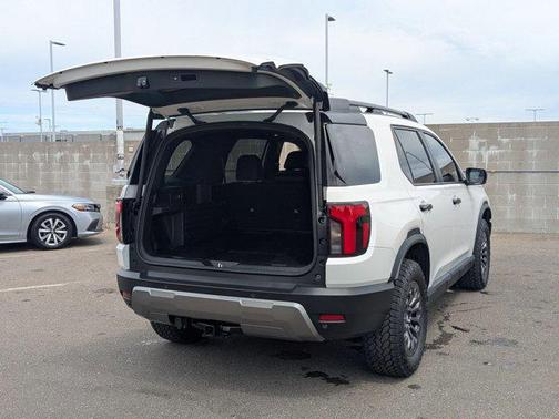Platinum White Pearl 2026 Honda Passport AWD TrailSport
