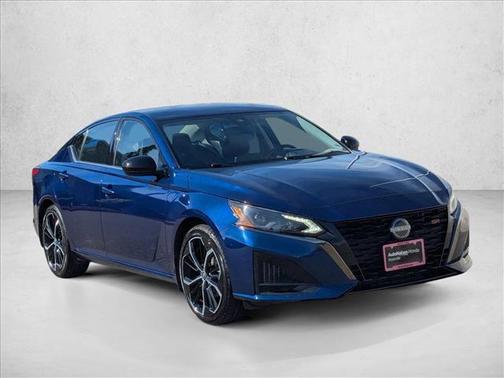 2024 Nissan Altima SR FWD