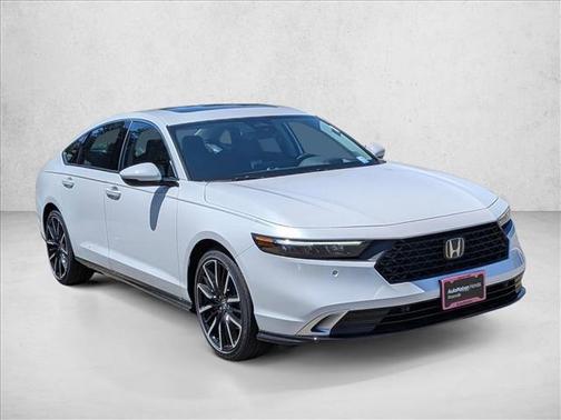 Platinum White Pearl 2026 Honda Accord Hybrid Touring
