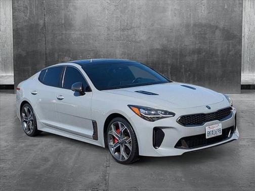 2019 Kia Stinger GT2