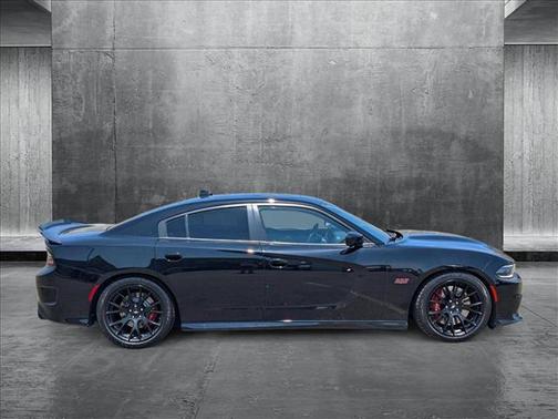 2018 Dodge Charger R/T Scat Pack