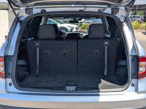 2022 Honda Pilot AWD Sport