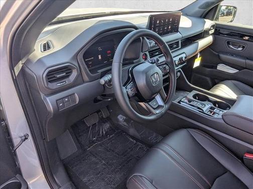 Solar Silver Metallic 2026 Honda Pilot TrailSport