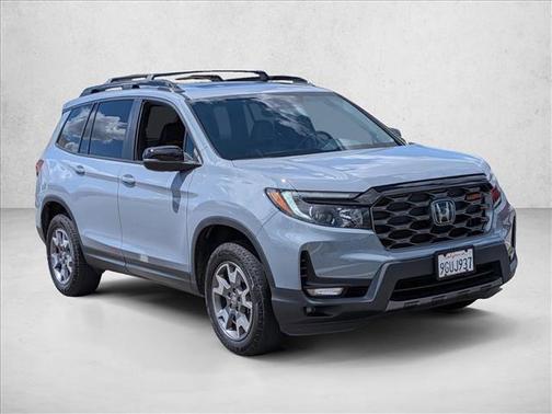 Sonic Gray Pearl 2023 Honda Passport AWD TrailSport