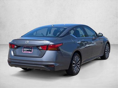 Gun Metallic 2024 Nissan Altima 2.5 SV