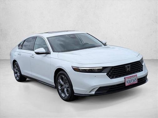 Platinum White Pearl 2023 Honda Accord Hybrid EX-L