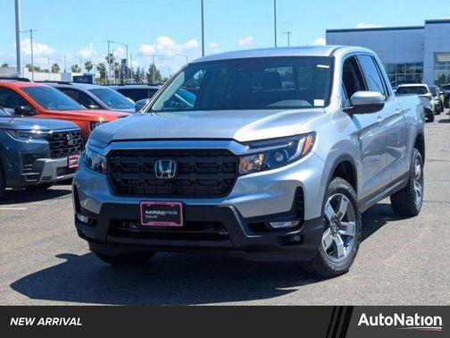 Solar Silver Metallic 2026 Honda Ridgeline RTL